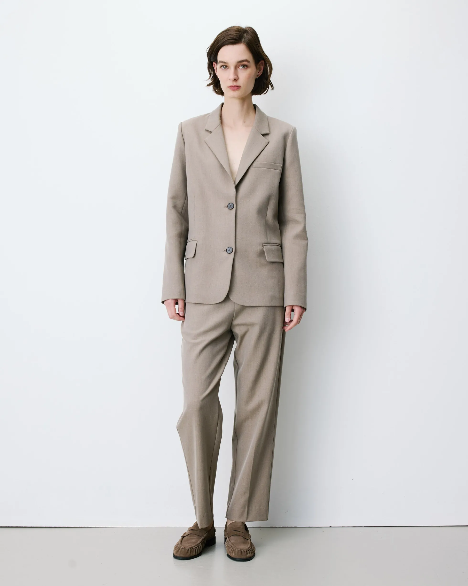 Blazer droit simple boutonnage à poches beige Alarick