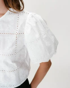 Blouse brodée à nouer manches ballon white Wylette