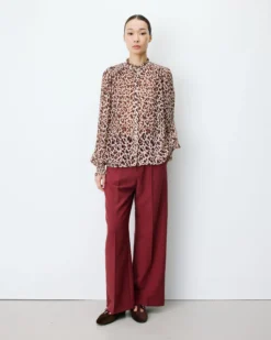 Blouse fluide ample à imprimé leo Almira