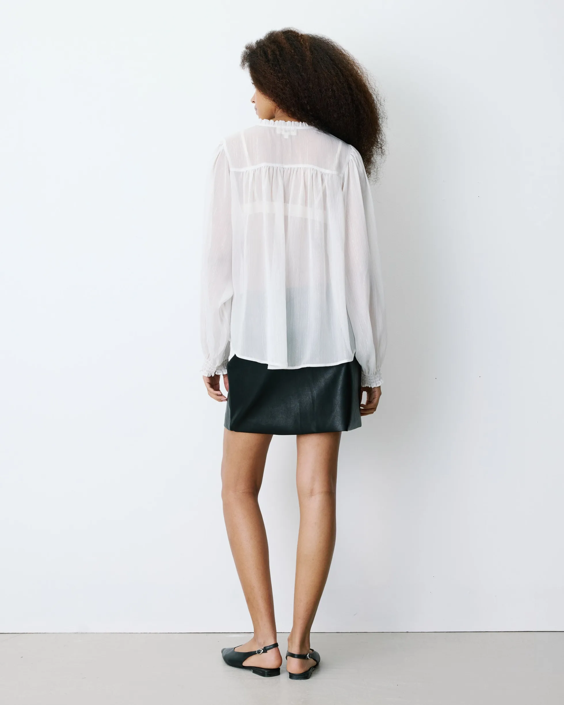Blouse fluide transparente en mousseline lurex ecru Belinda