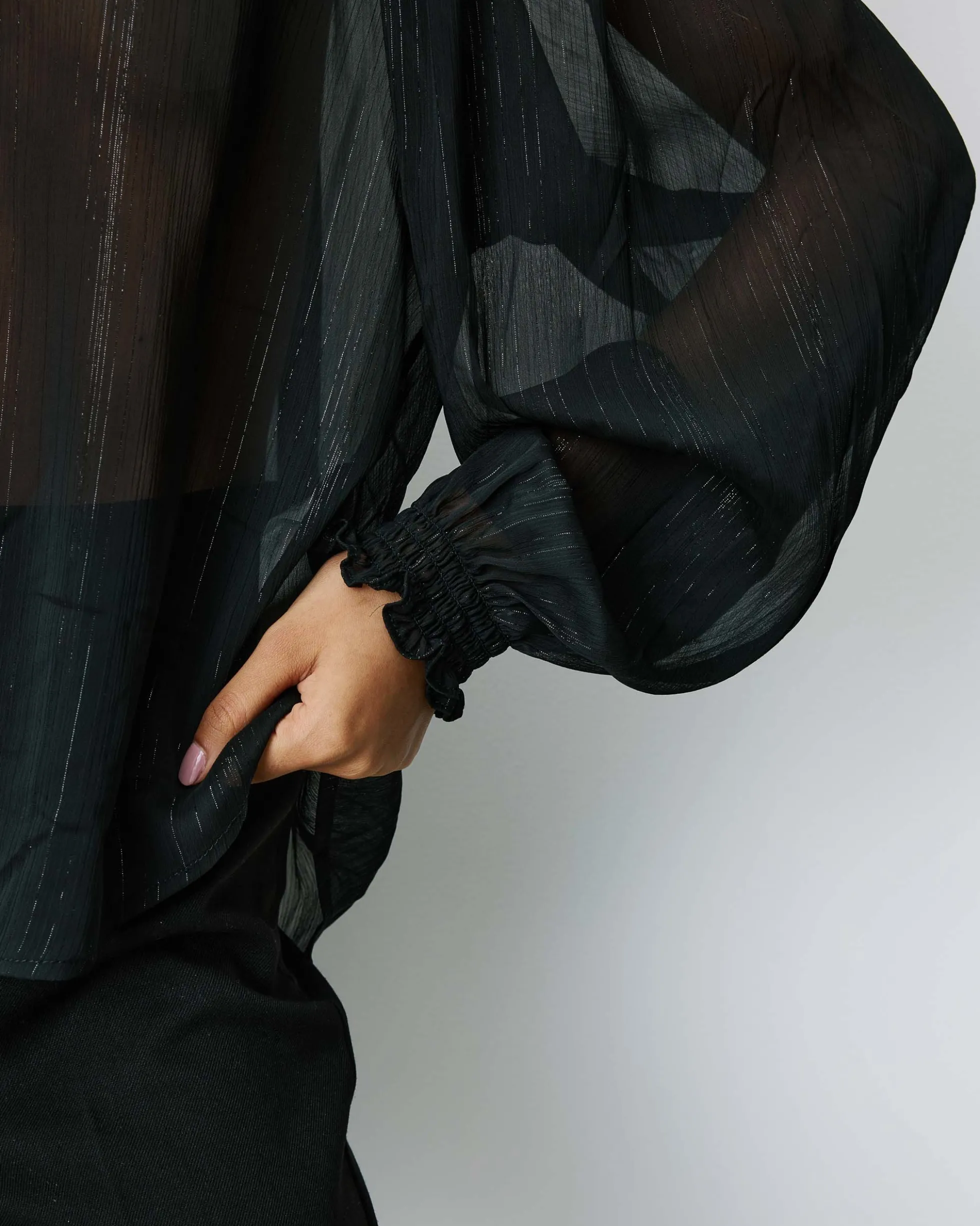 Blouse fluide transparente en mousseline lurex noir Belinda
