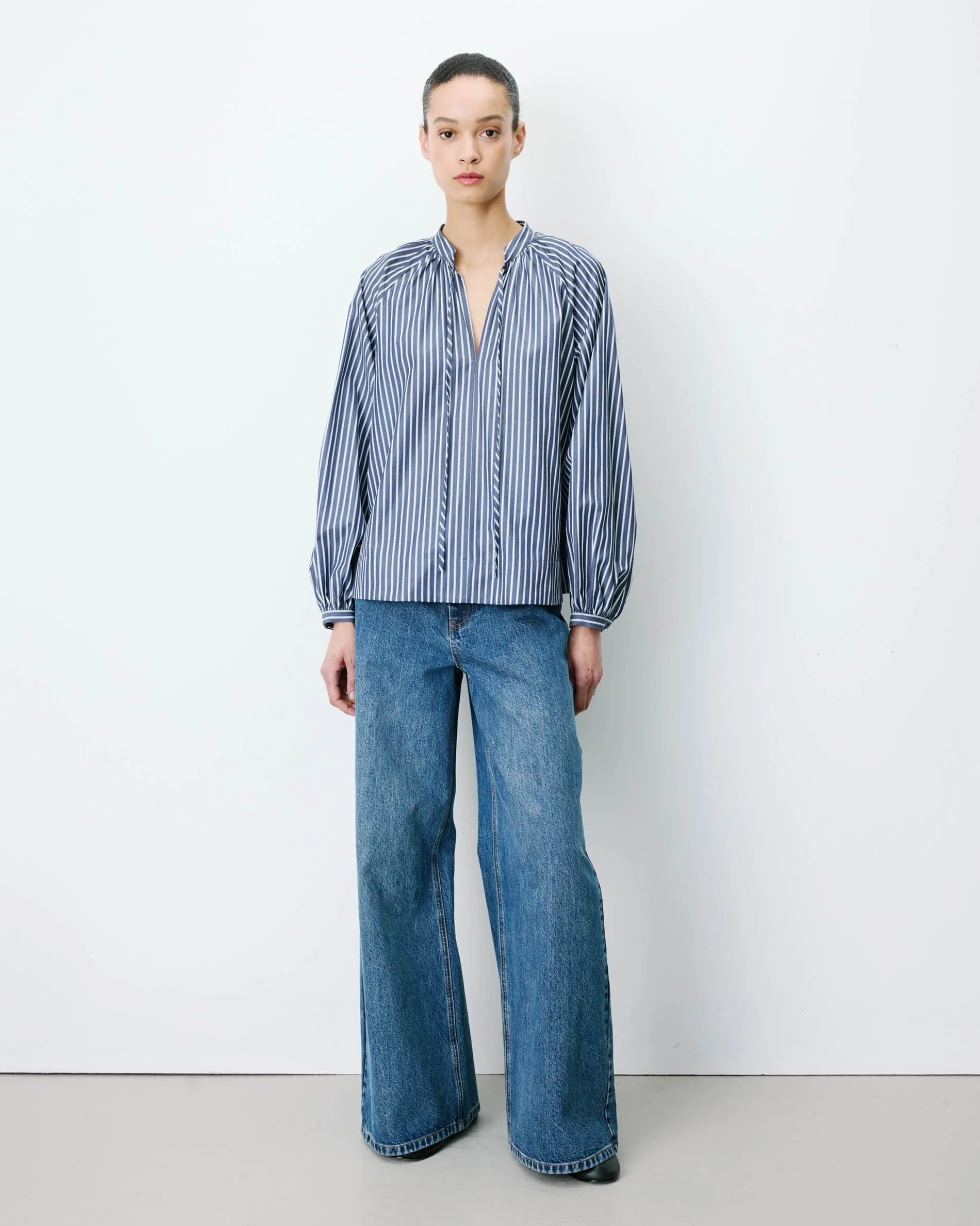 Blouse à rayures col mao à nouer marine Albane