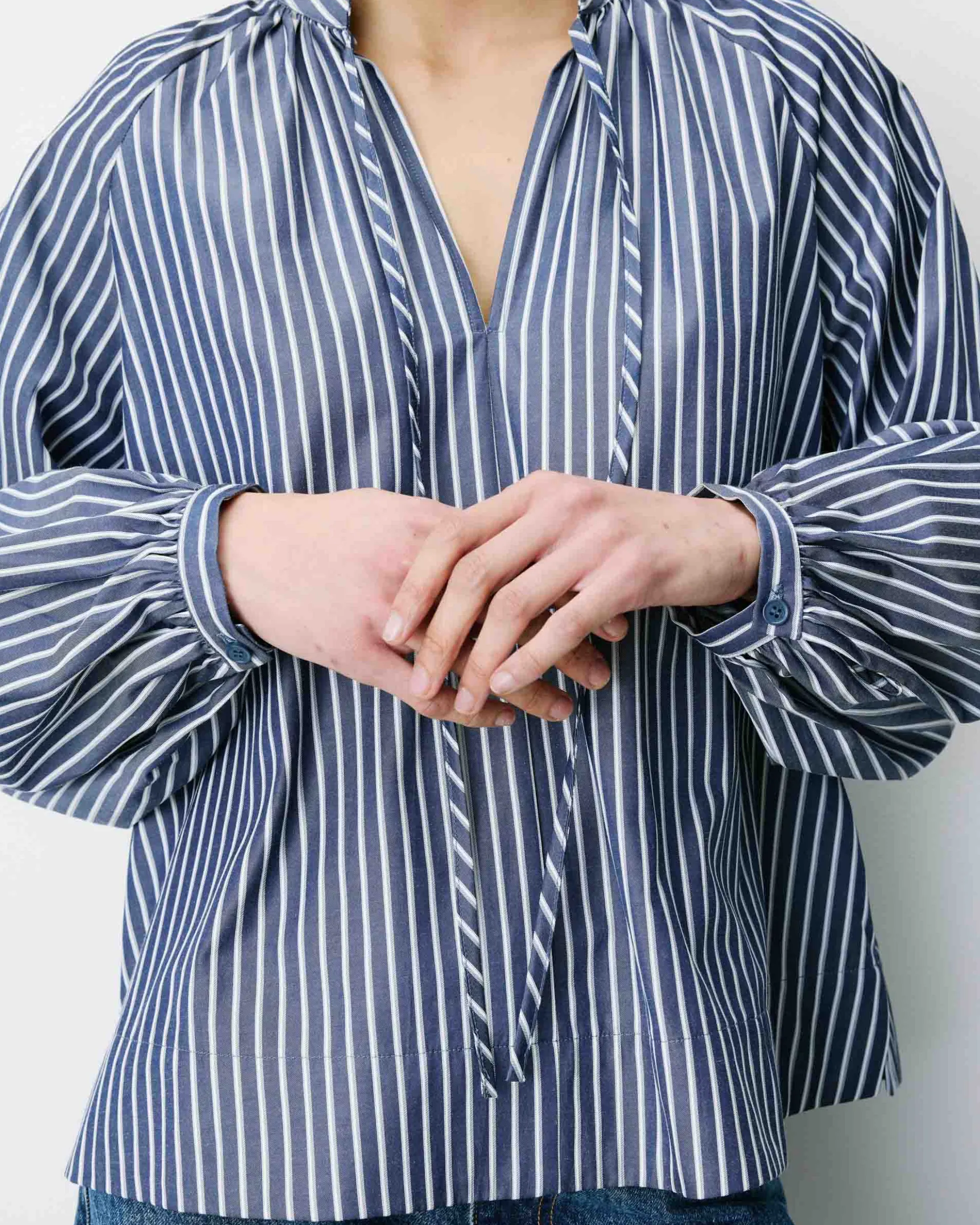 Blouse à rayures col mao à nouer marine Albane
