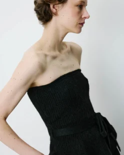 Bustier péplum ceinturé en maille côtelée noir Berry