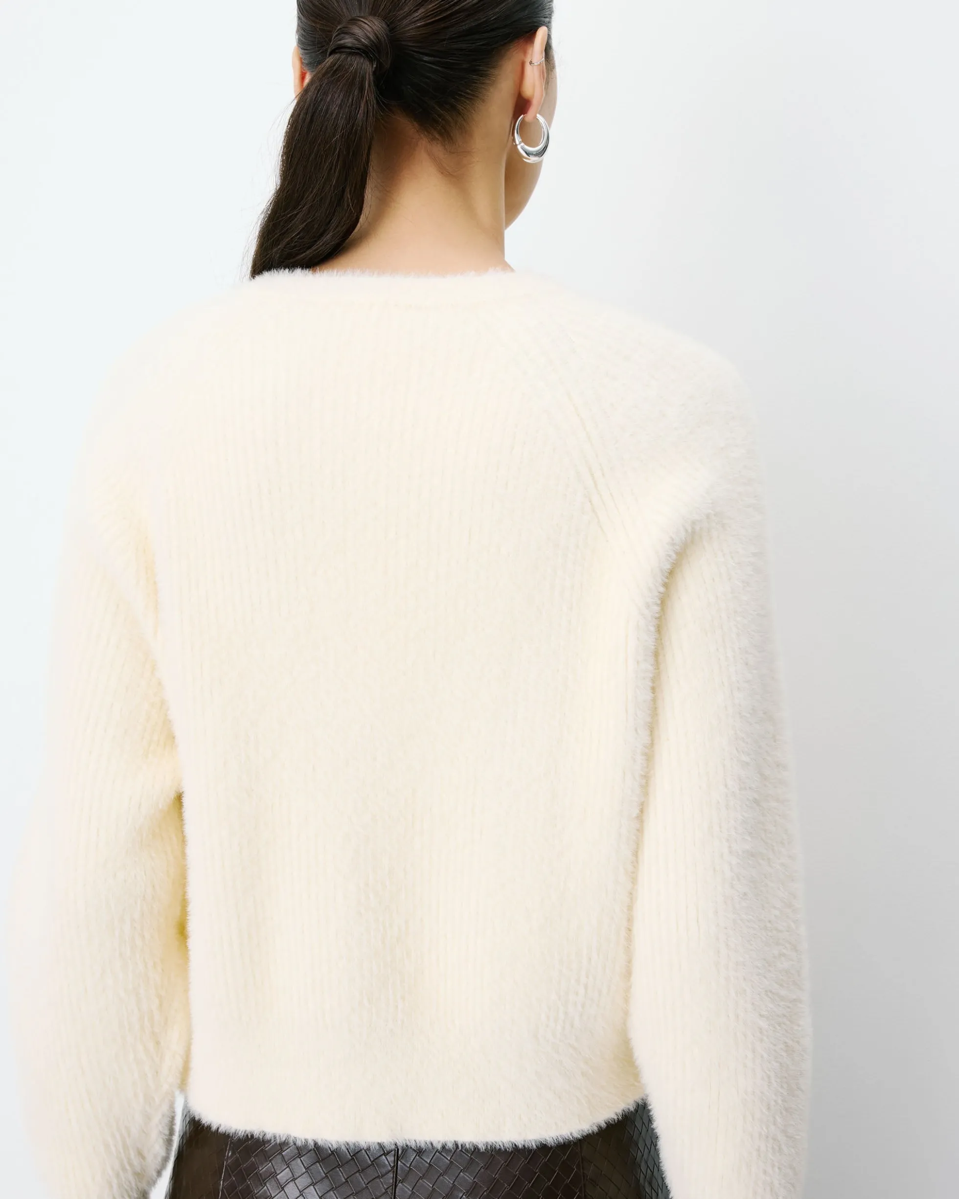 Cardigan doux col rond boutonné vanille Aleron