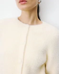 Cardigan doux col rond boutonné vanille Aleron