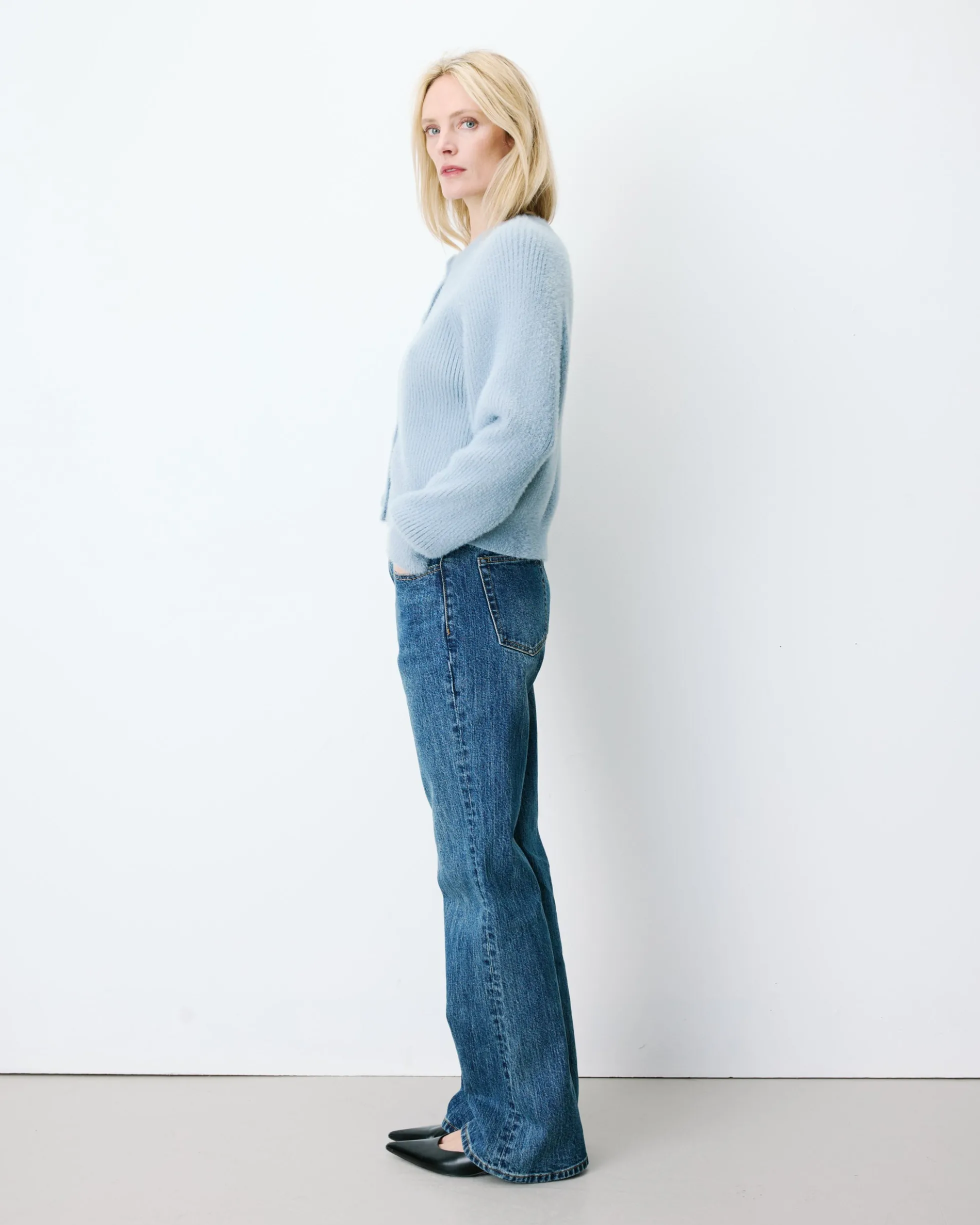 Cardigan doux col rond boutonné bleuet Aleron