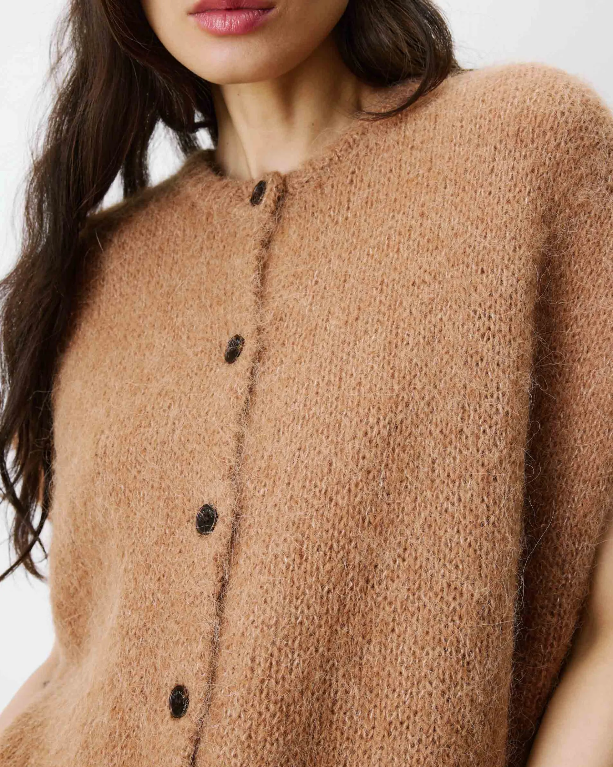 Cardigan loose sans manches col rond camel Addison