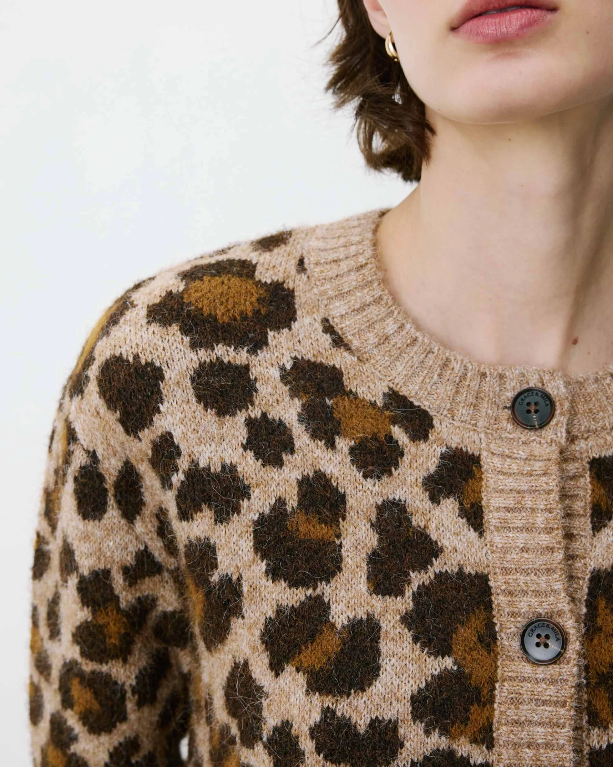 Cardigan manches longues col rond à motif leo Agnes