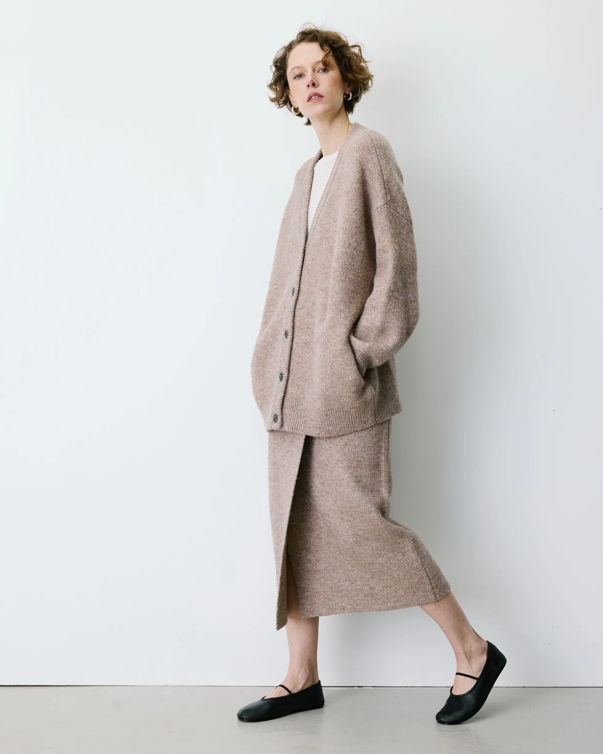Cardigan oversize col V en maille douce mocha Bloom