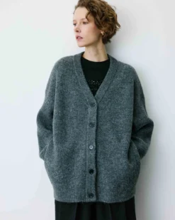 Cardigan oversize col V en maille douce anthracite Bloom