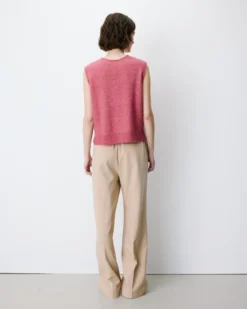 Cardigan sans manches boutonné col V blush Nars