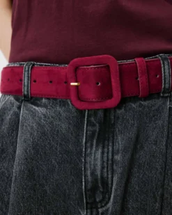 Ceinture en suédine boucle carrée assortie cherry Alvaro