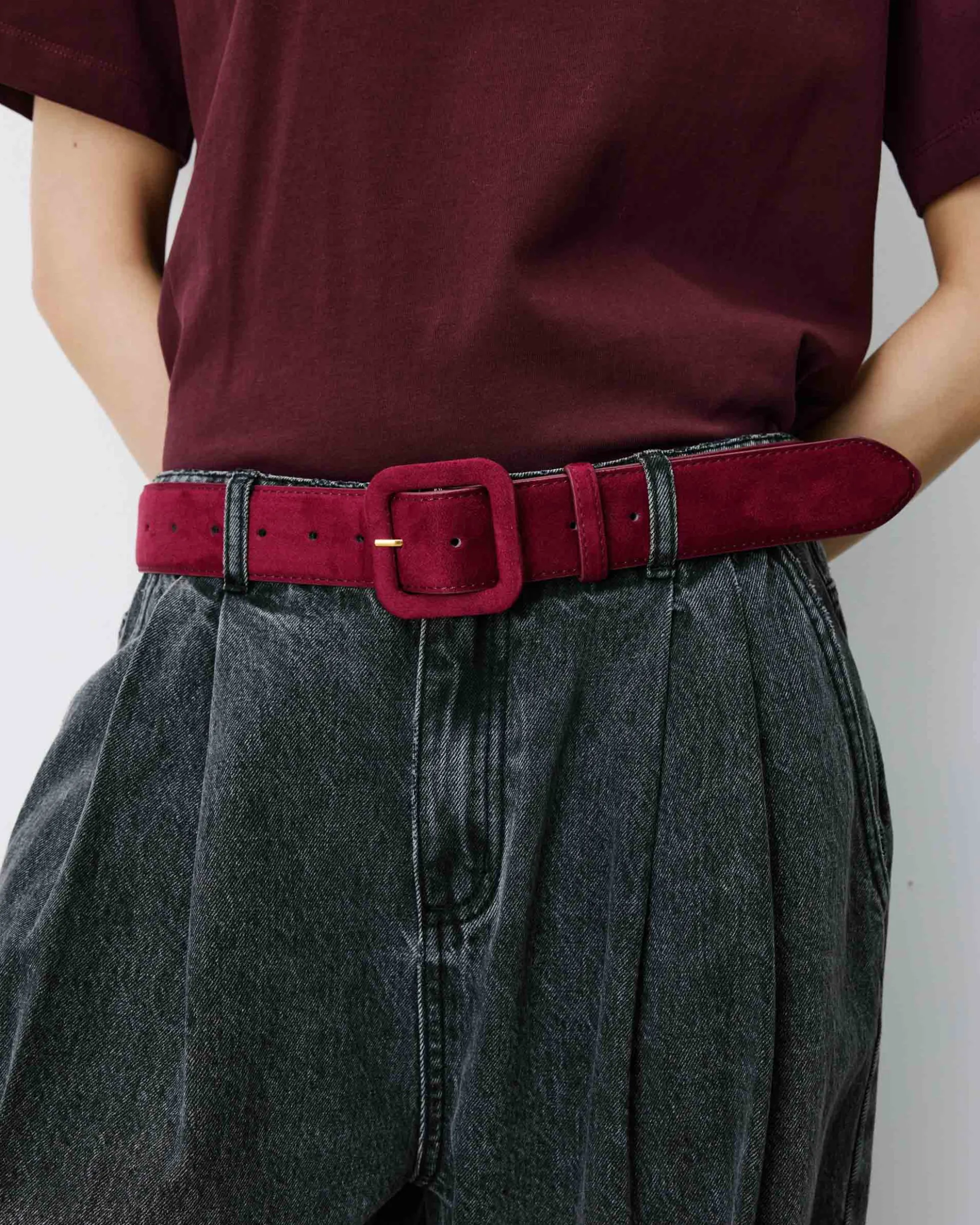 Ceinture en suédine boucle carrée assortie cherry Alvaro