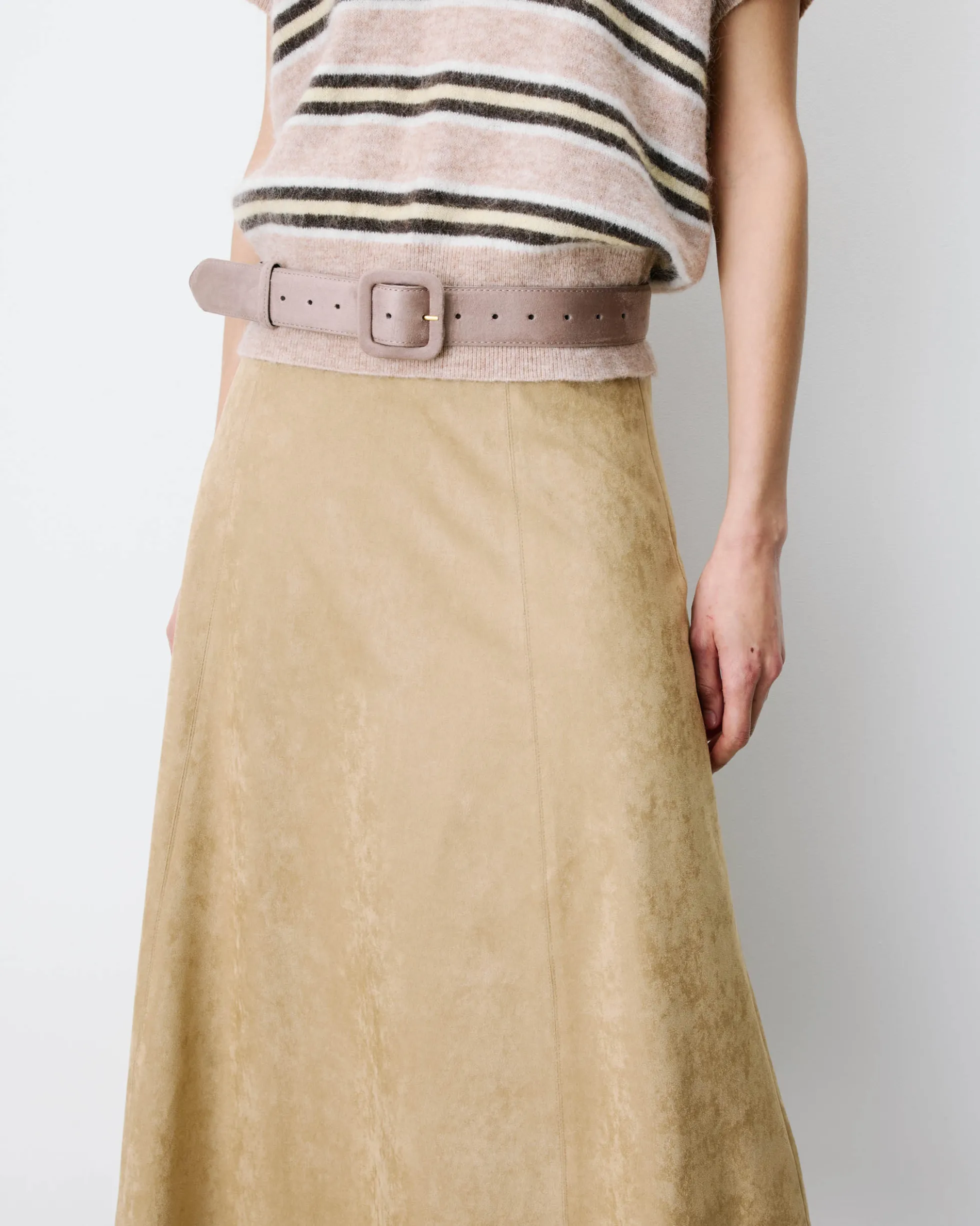 Ceinture en suédine boucle carrée assortie grege Alvaro