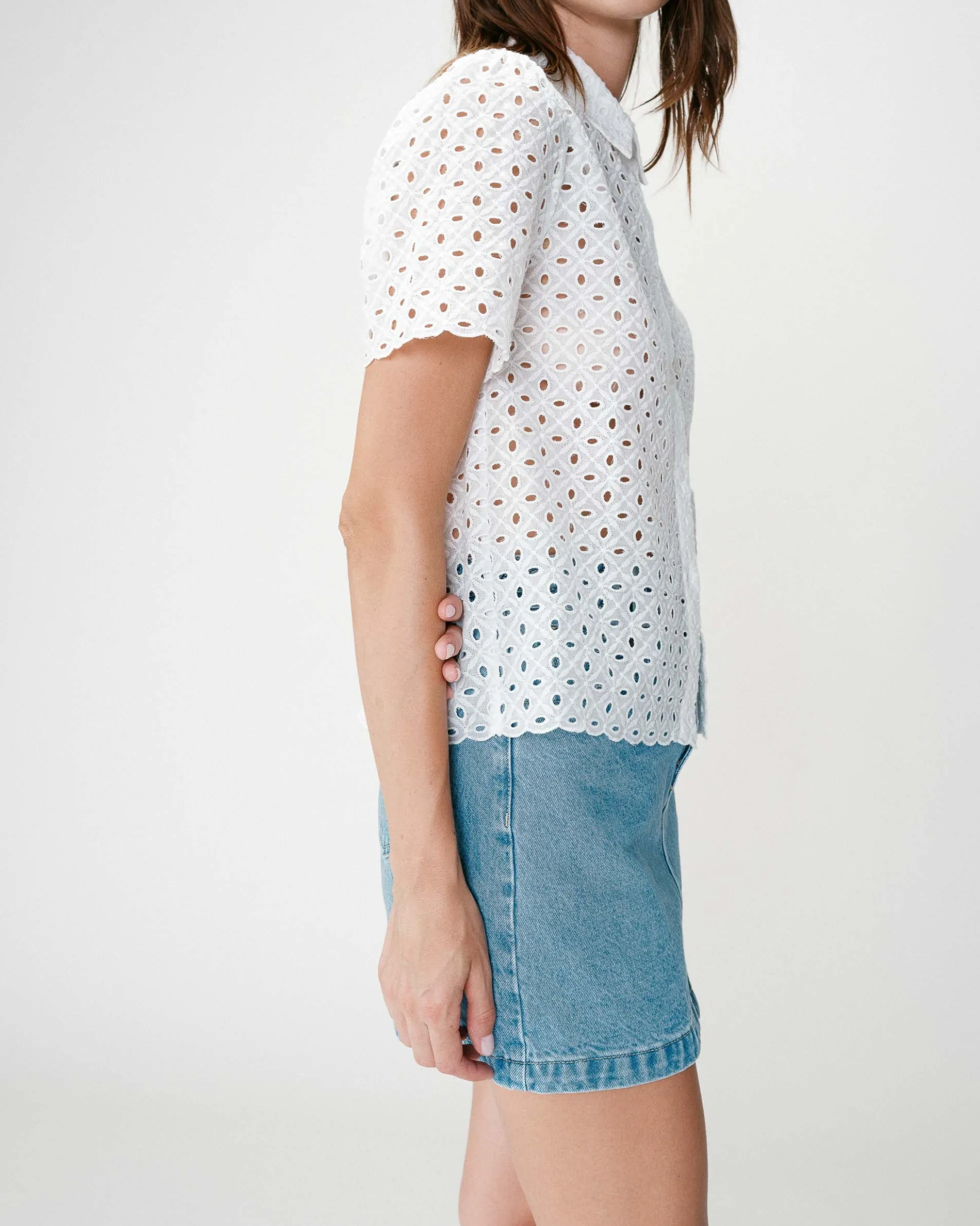 Chemise en dentelle manches courtes white Waverine