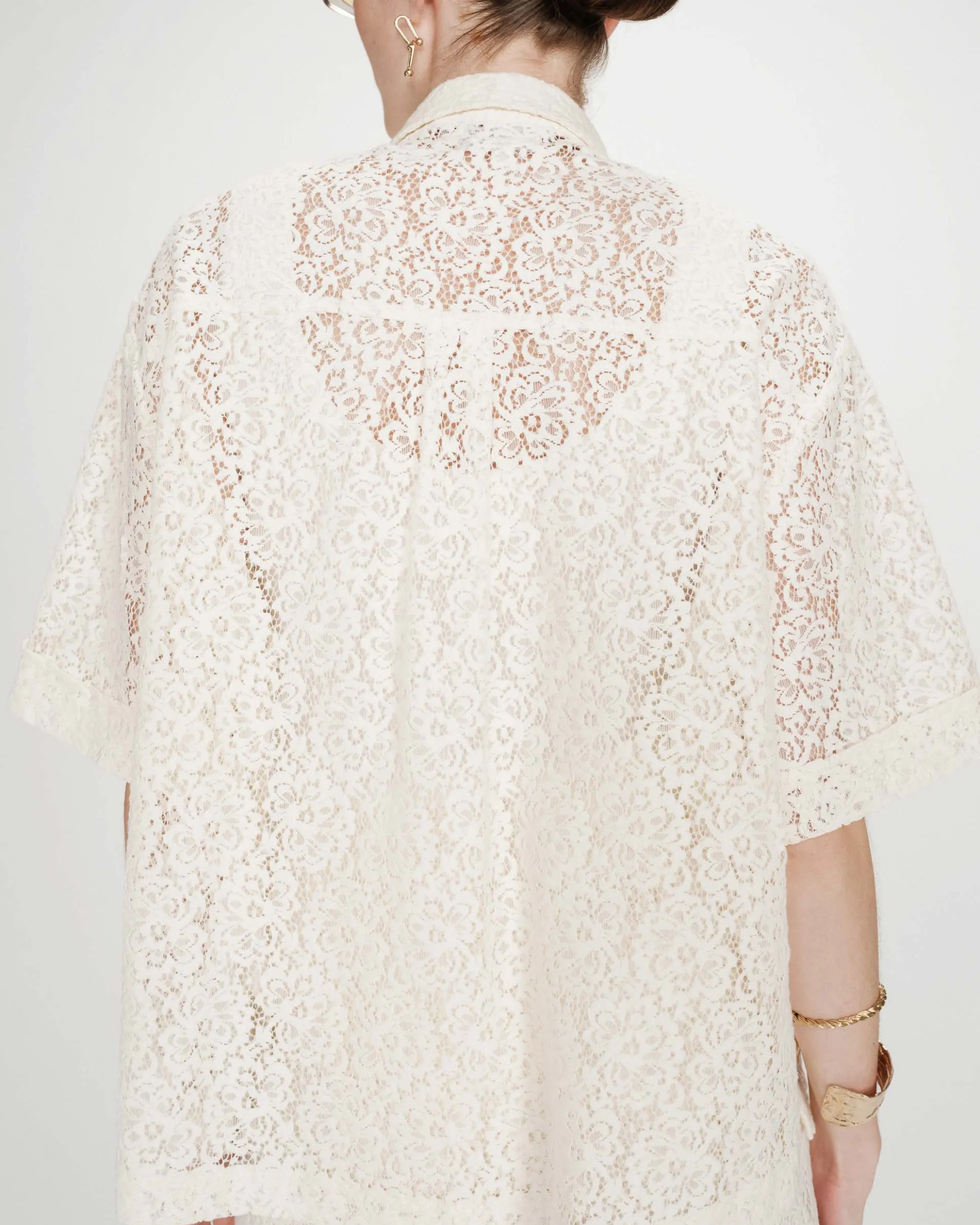 Chemise en dentelle transparente manches 3/4 ecru Vendel