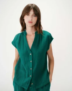 Chemise en gaze de coton manches courtes emeraude Wesra