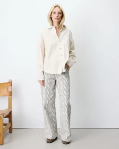 Chemise oversize en velours côtelé ecru Ange