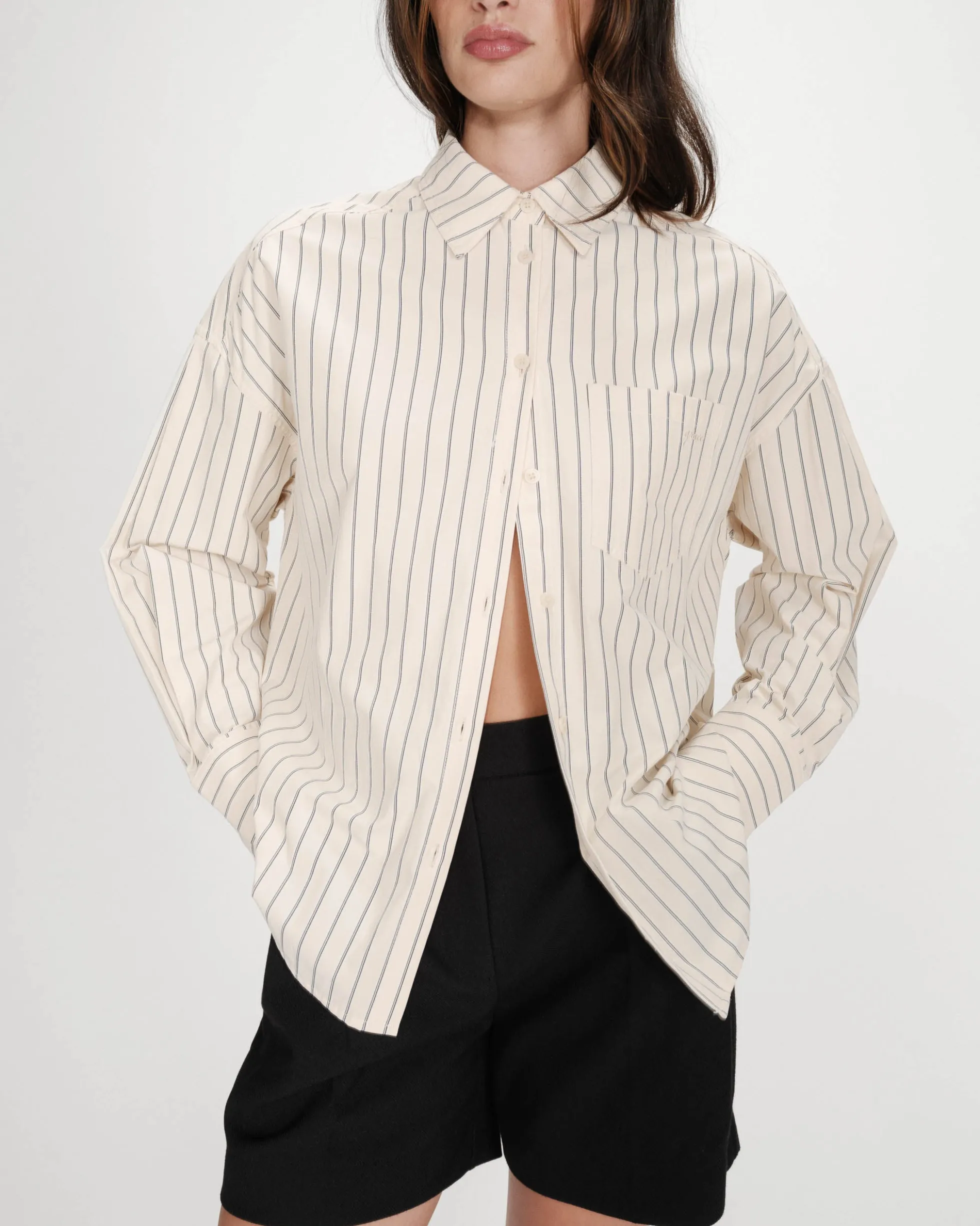 Chemise oversize rayée à nouer dans le dos vanille Valerie