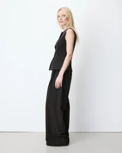 Gilet tailleur col rond boutonné chocolat Aristide