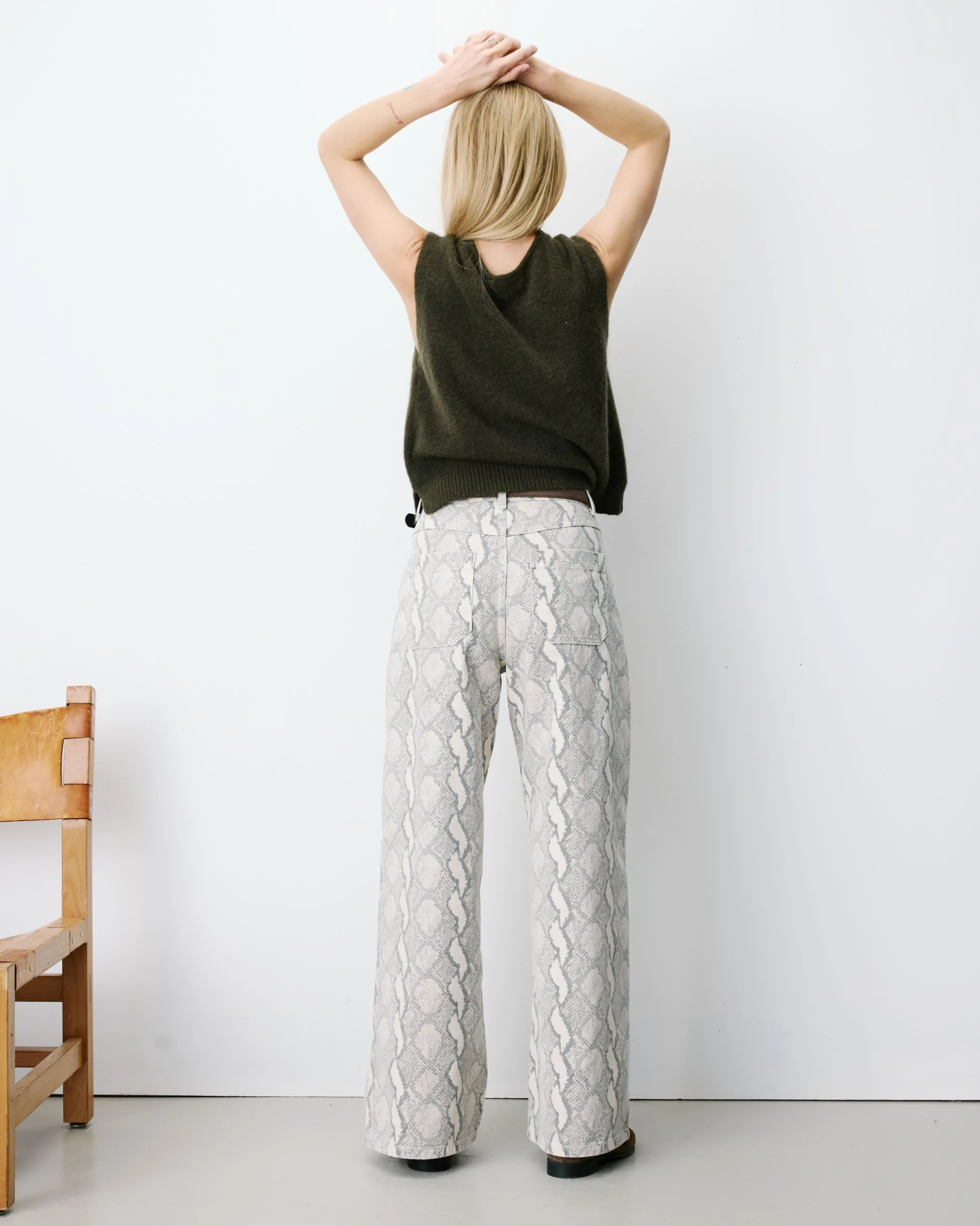 Jean taille haute loose imprimé python Socca