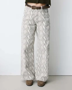 Jean taille haute loose imprimé python Socca
