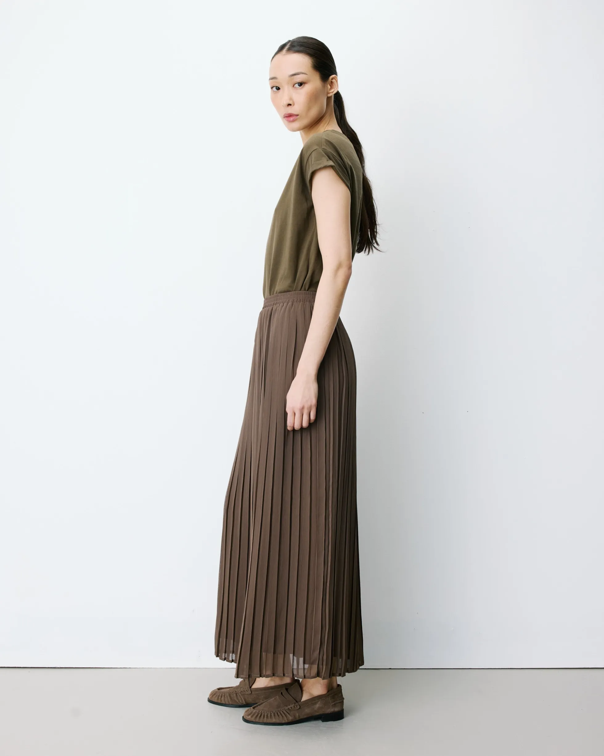 Jupe longue plissée kaki Anissa
