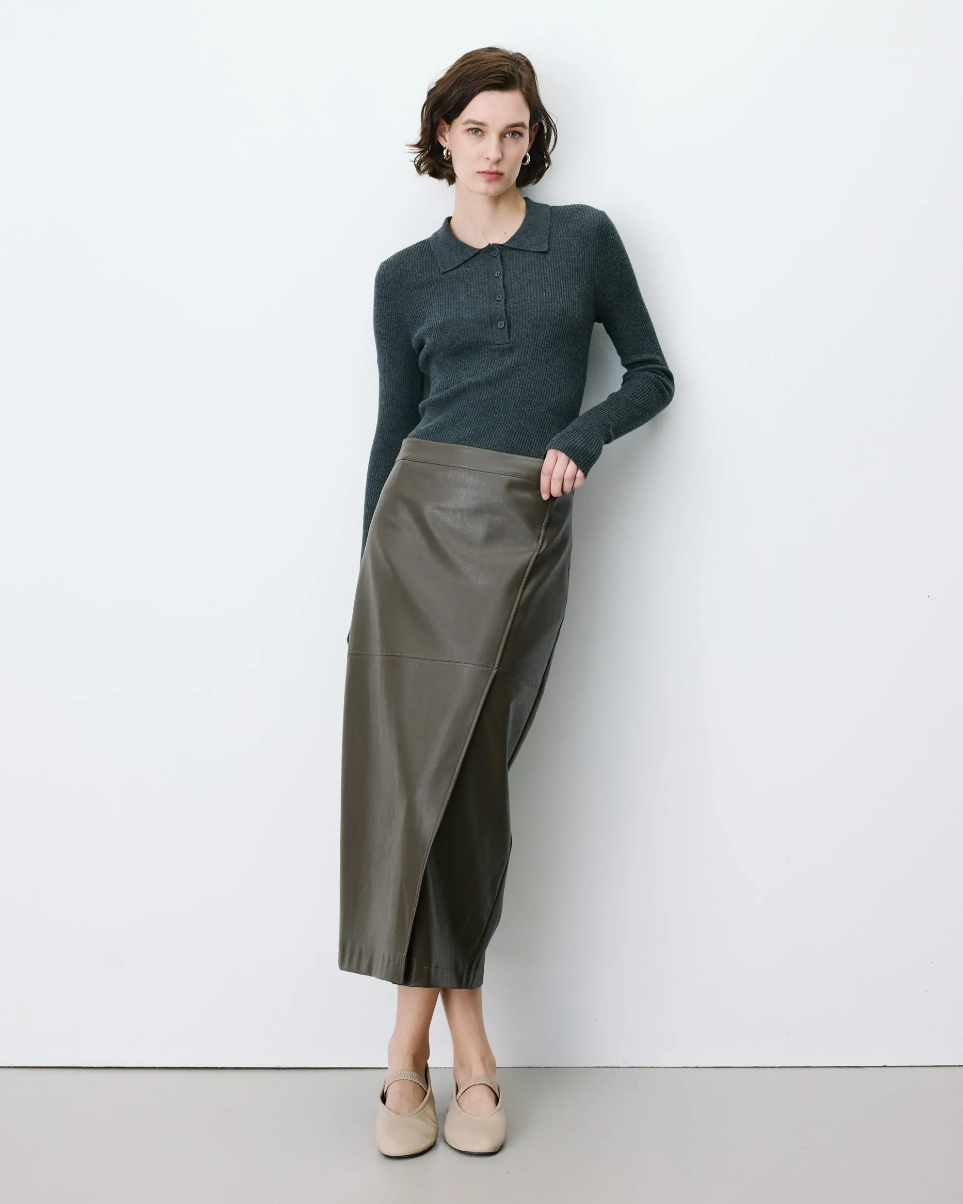 Jupe midi portefeuille similicuir kaki Aenor