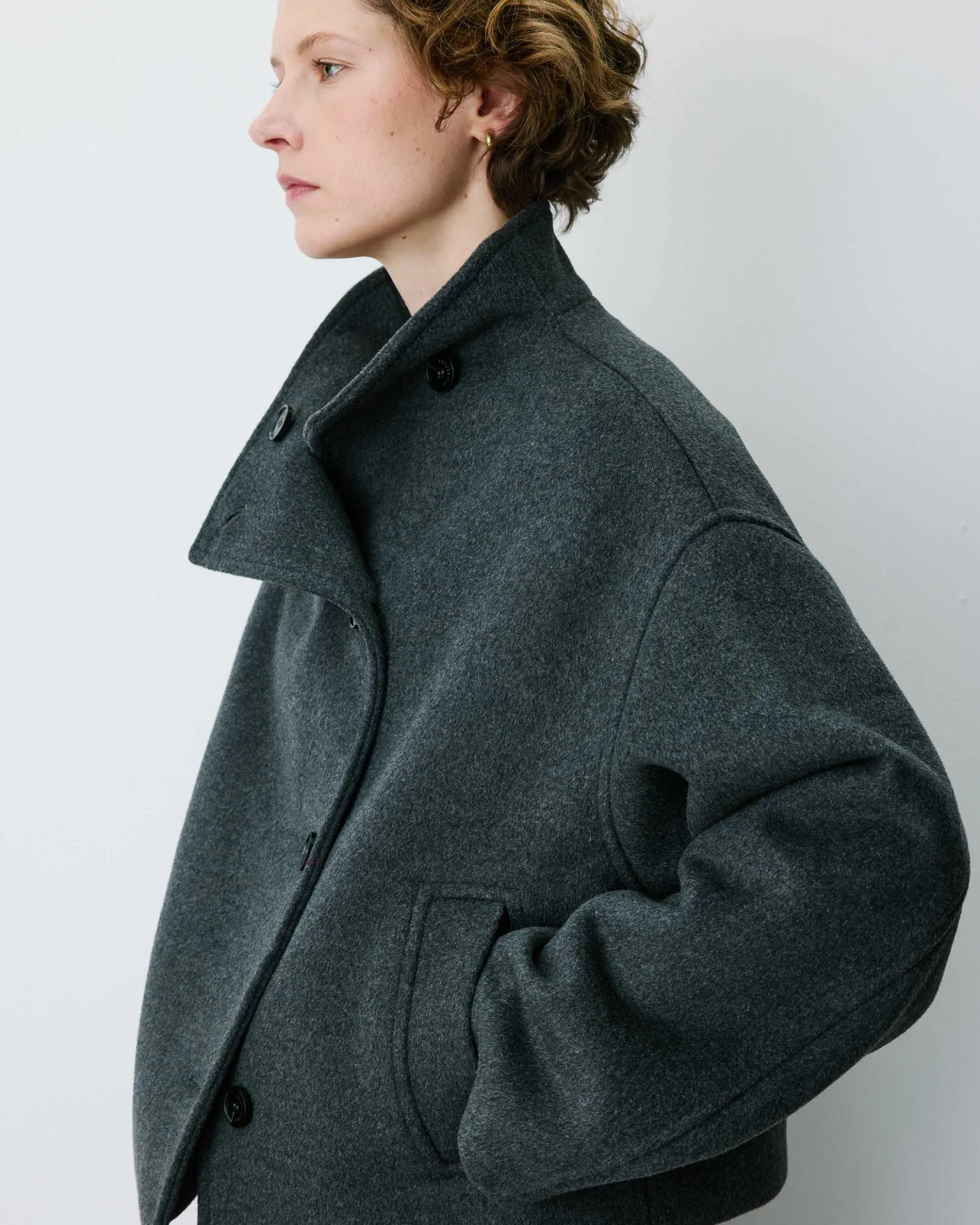 Manteau court col cheminée en laine mélangée anthracite Blanca