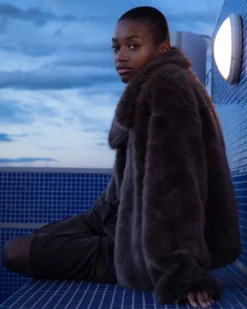 Manteau fausse fourrure chocolat Shonna