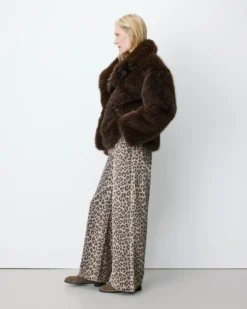Manteau fausse fourrure croisé chocolat Amy