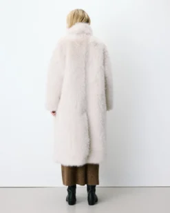 Manteau long oversize en fausse fourrure grege Alara