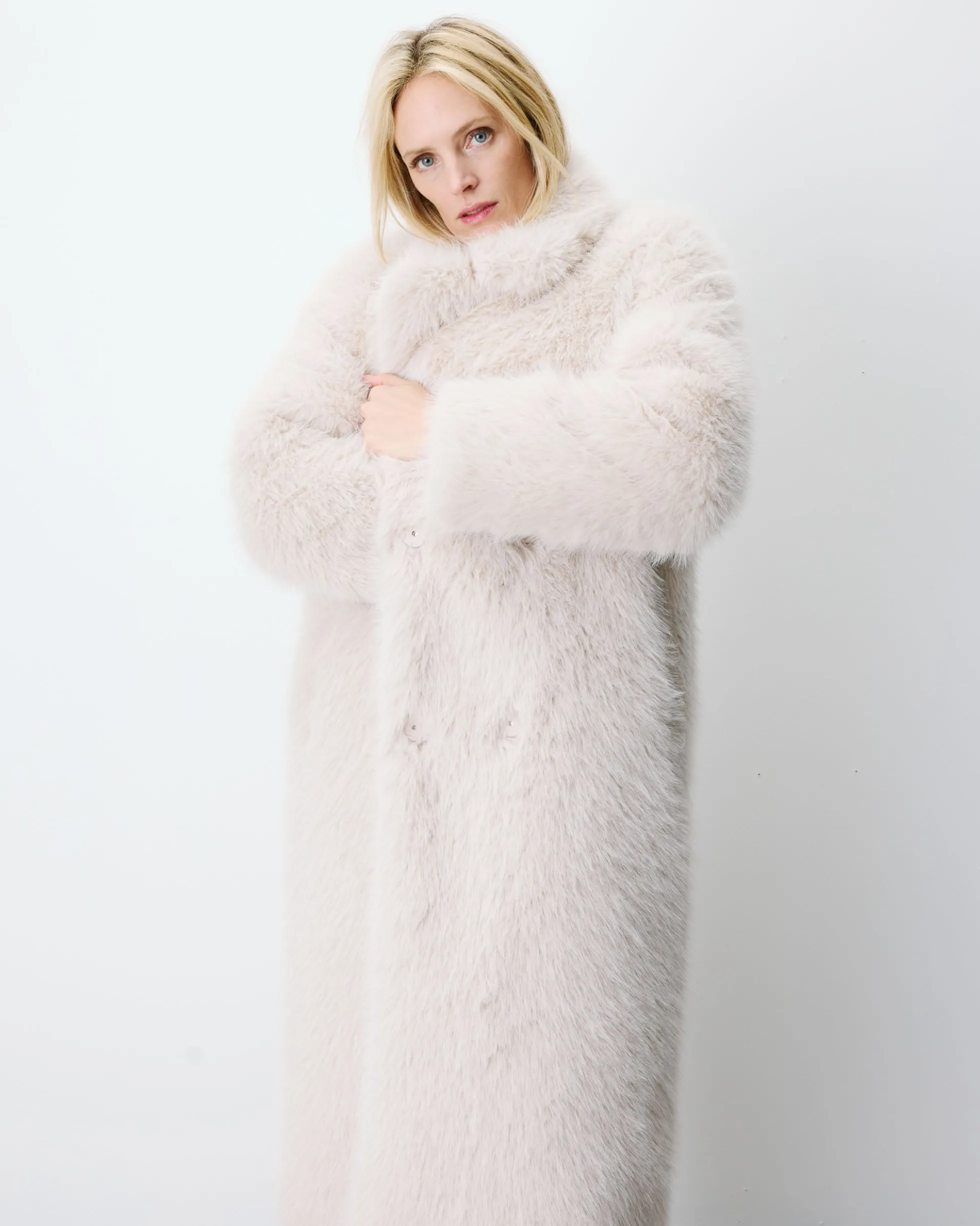 Manteau long oversize en fausse fourrure grege Alara