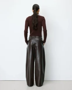 Pantalon barrel similicuir texturé chocolat Artius