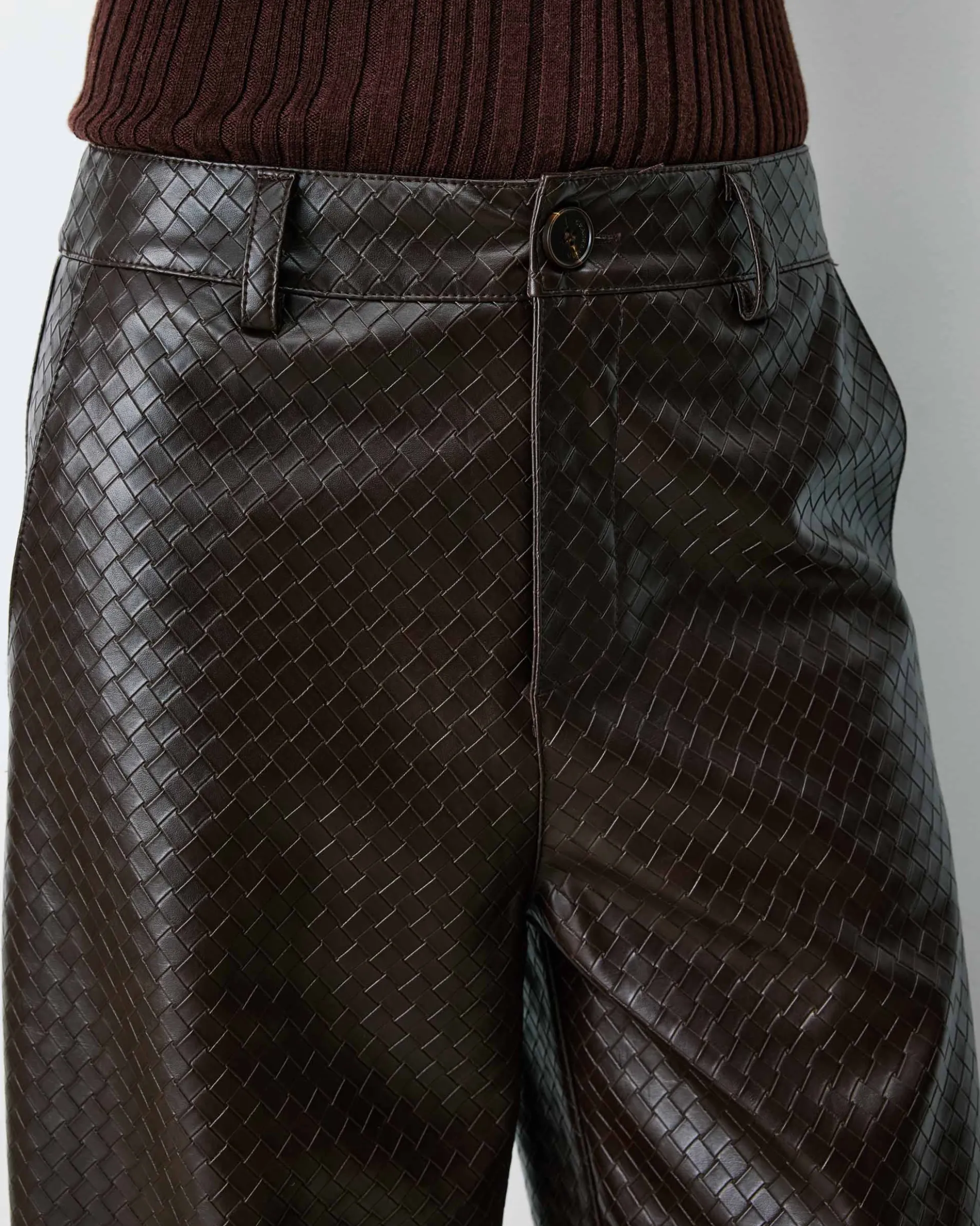 Pantalon barrel similicuir texturé chocolat Artius