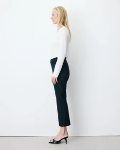 Pantalon capri ajusté à rayures marine Adrian