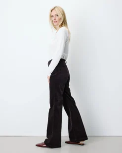 Pantalon droit velours côtelé aubergine Alban