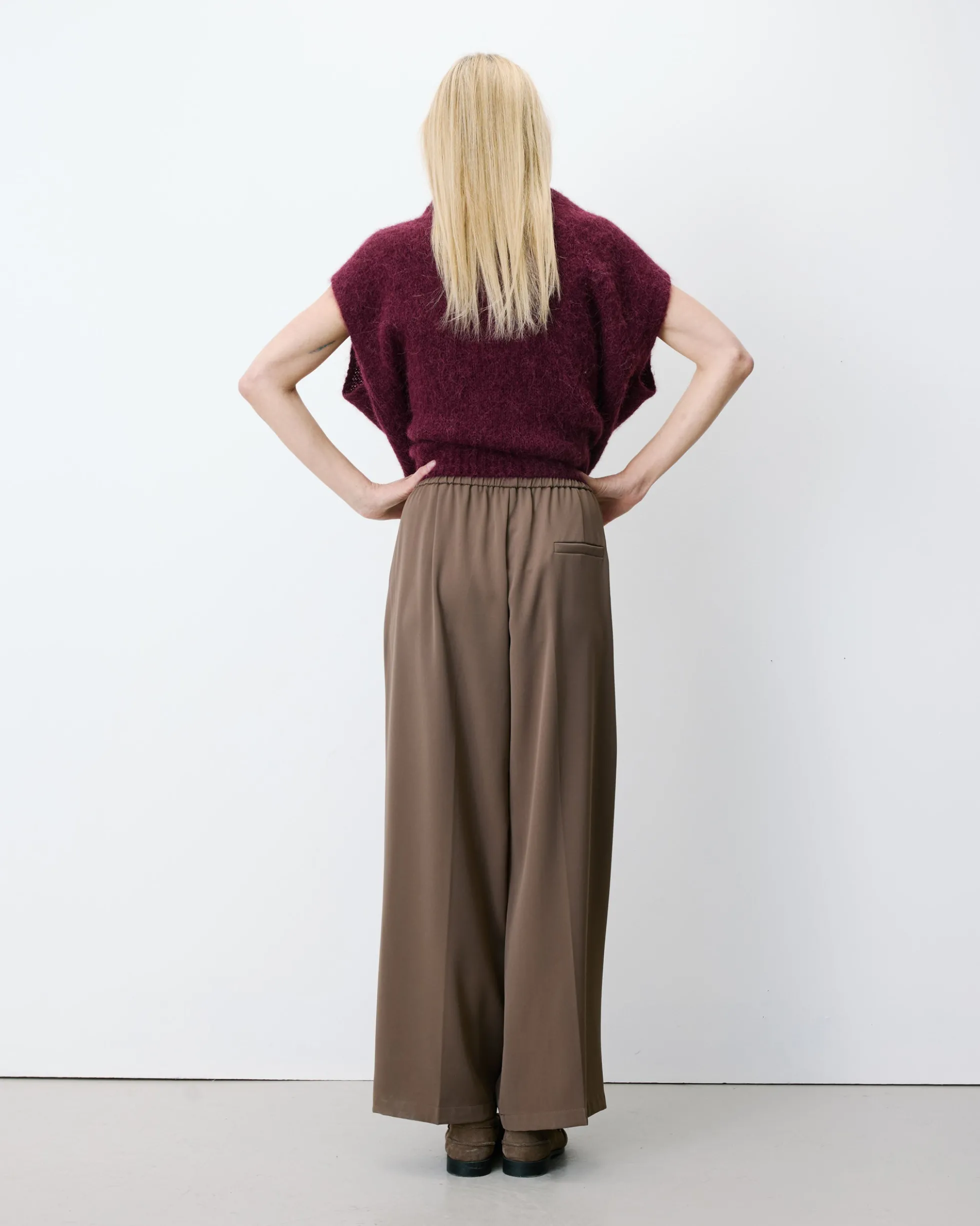 Pantalon fluide jambe large taille mi-haute taupe Noblesse