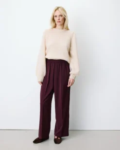 Pantalon fluide jambe large taille mi-haute aubergine Noblesse