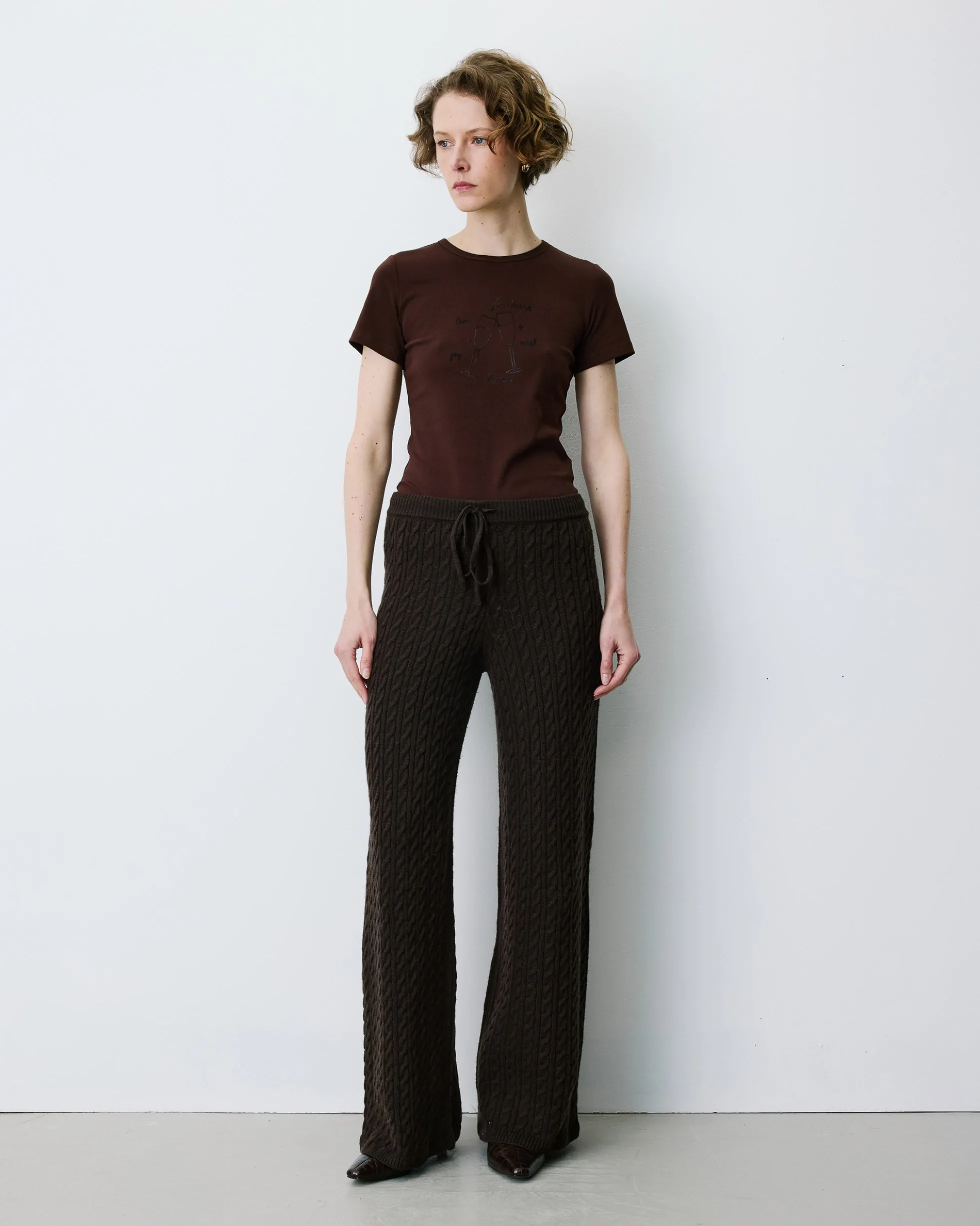 Pantalon large en maille texturée chocolat Bilo