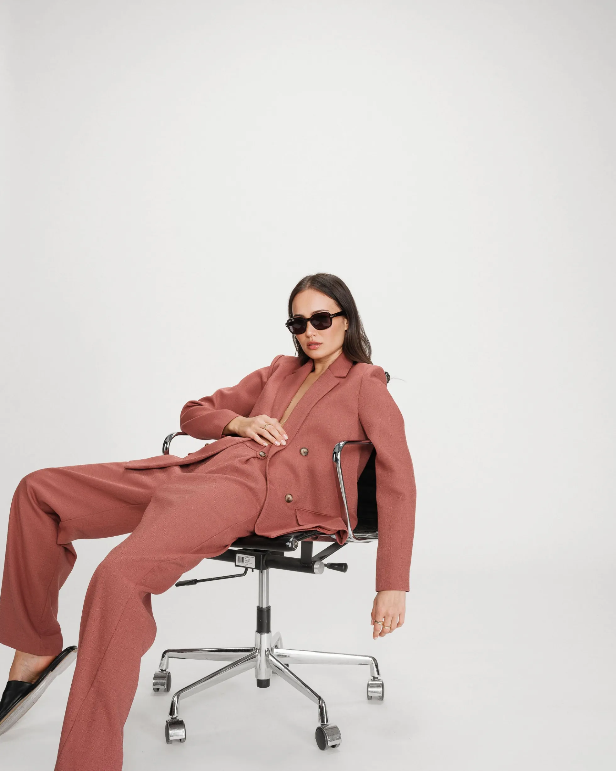 Pantalon tailleur droit taille mi-haute à plis terracotta Pierre
