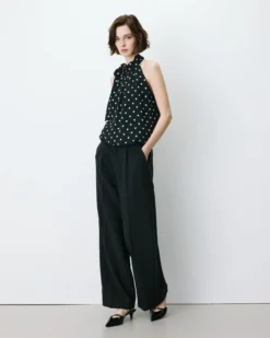 Pantalon tailleur large à plis noir Nilay