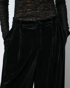 Pantalon tailleur oversize en velours noir Benson