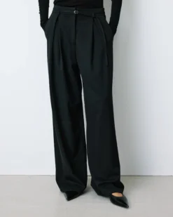 Pantalon tailleur oversize à plis ceinturé noir Barclay