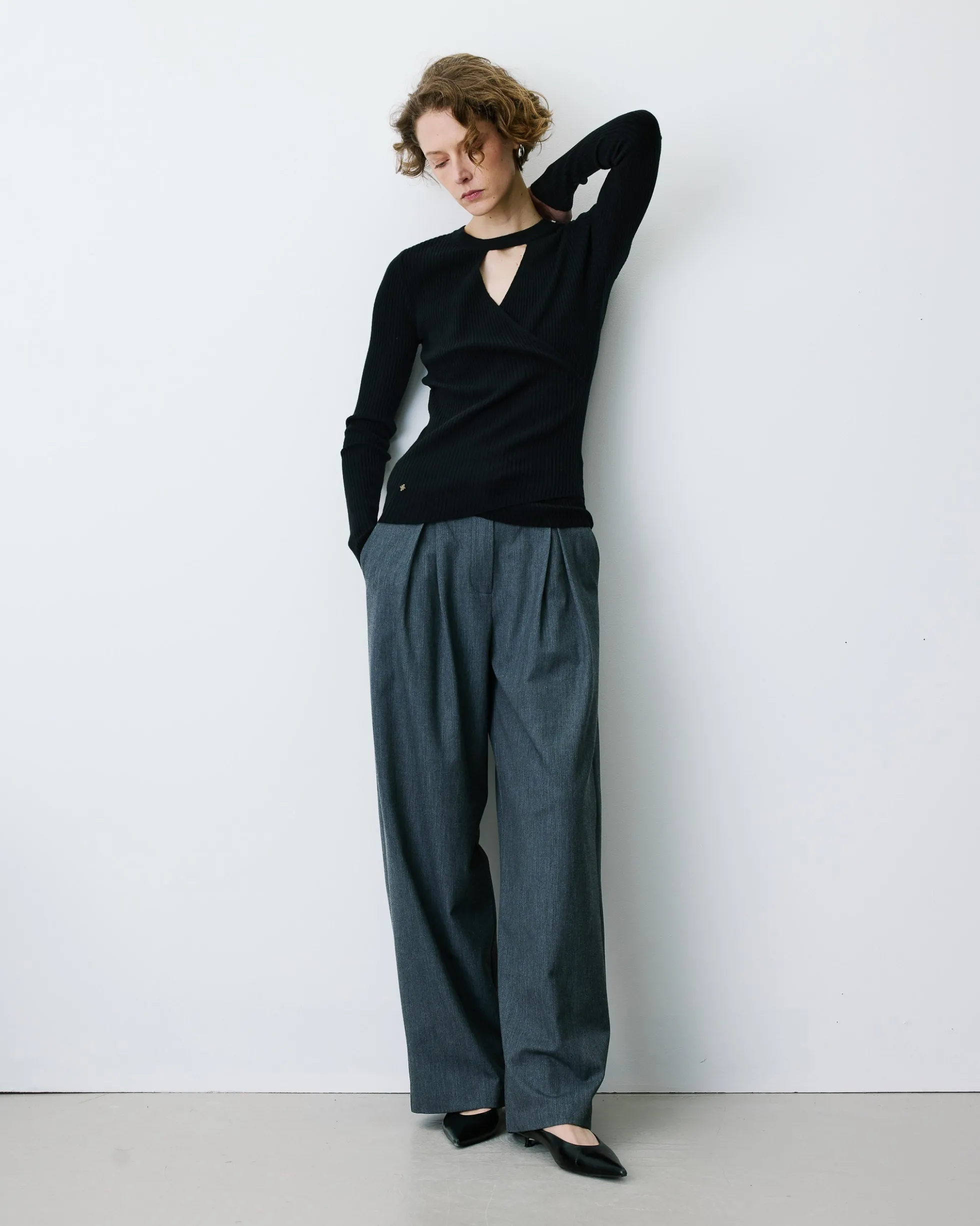 Pantalon tailleur oversize à plis ceinturé anthracite Barclay