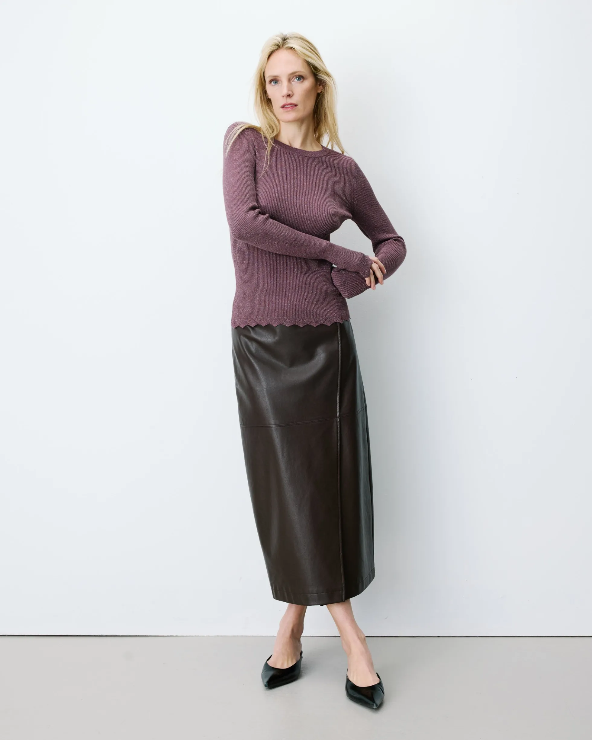 Pull ajusté en maille fine lurex parme Abbott