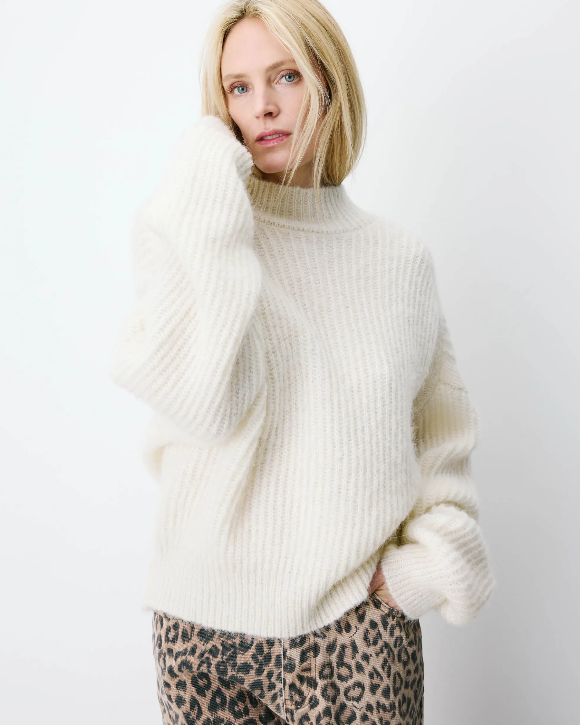 Pull ample en alpaga et laine mélangée ivoire Agostino