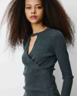 Pull cache-cœur col V près du corps anthracite Bindi