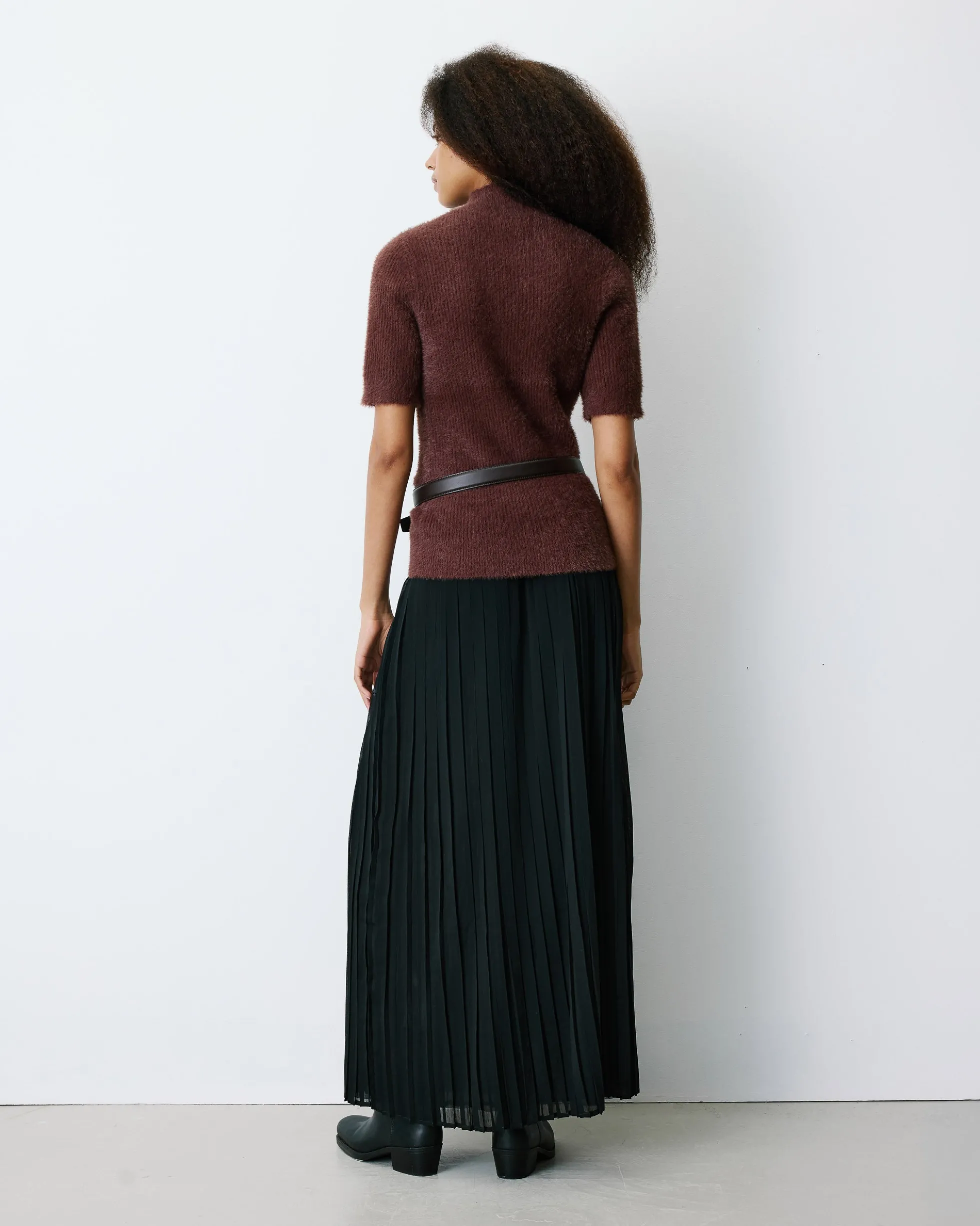 Pull doux manches courtes col cheminée chocolat Birdie